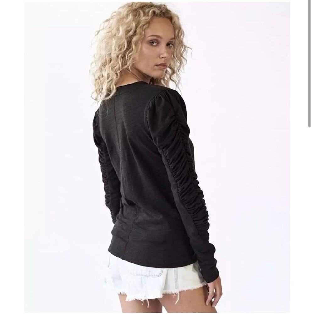 FREE PEOPLE Womens Top Large Black Natasha Ruched Long Sleeve Boho Capsule Basic - Picture 5 of 7
